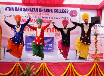 Confluentia Gallery 4